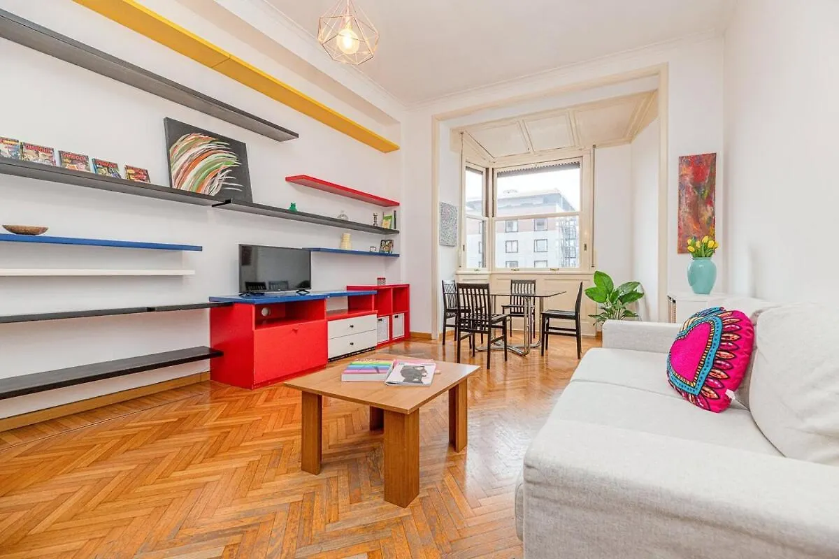 Mondrian Style House Apartment Milan 0*,
