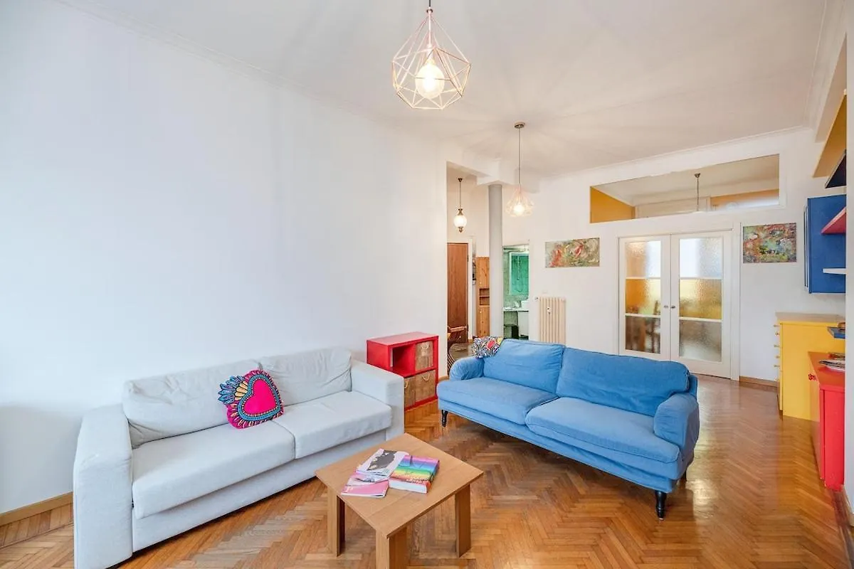 Mondrian Style House Apartment Milan
